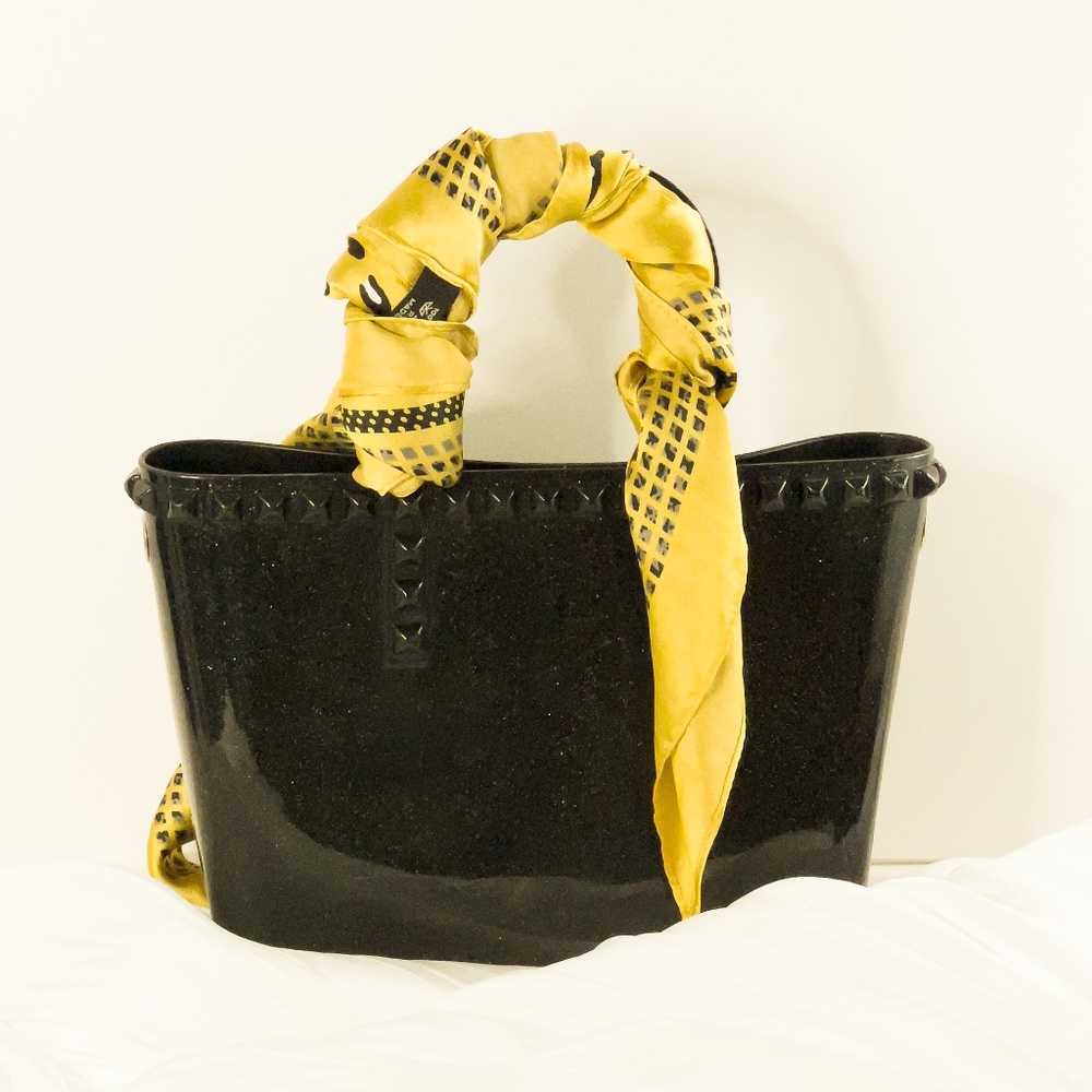 Black Studded Jelly Tote Bag with Yellow Scarf Handle – Chic Glossy Shopper